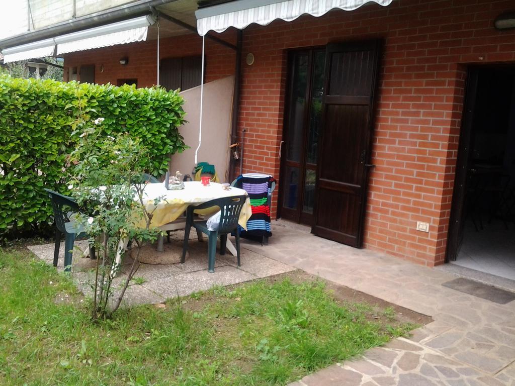 Villetta Rossini Appartamento Da Condividere Con Me Luciano Servizio Ospiti Taxi Driver Navetta No Wifi 2 Camera Da Letto Per 5 Persone Valbrembo Экстерьер фото