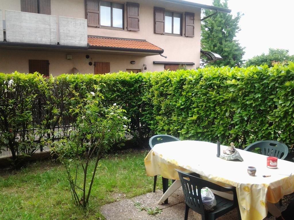 Villetta Rossini Appartamento Da Condividere Con Me Luciano Servizio Ospiti Taxi Driver Navetta No Wifi 2 Camera Da Letto Per 5 Persone Valbrembo Экстерьер фото