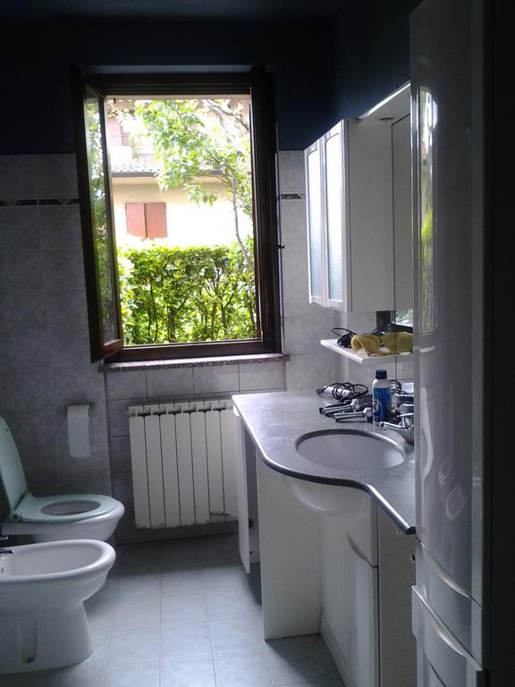 Villetta Rossini Appartamento Da Condividere Con Me Luciano Servizio Ospiti Taxi Driver Navetta No Wifi 2 Camera Da Letto Per 5 Persone Valbrembo Экстерьер фото