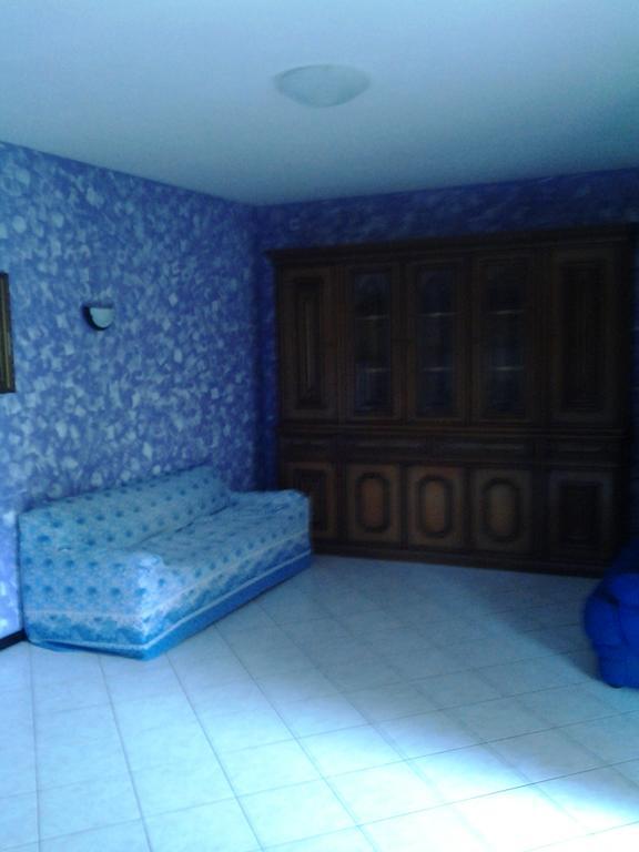 Villetta Rossini Appartamento Da Condividere Con Me Luciano Servizio Ospiti Taxi Driver Navetta No Wifi 2 Camera Da Letto Per 5 Persone Valbrembo Экстерьер фото