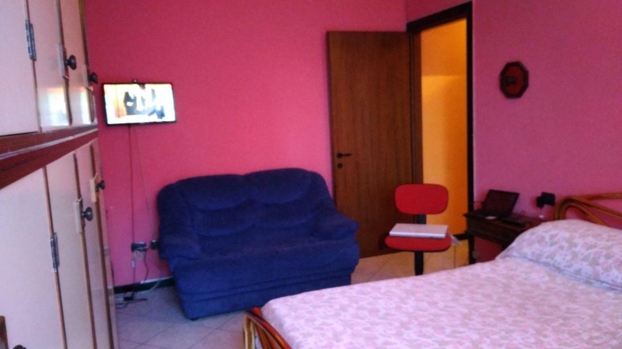 Villetta Rossini Appartamento Da Condividere Con Me Luciano Servizio Ospiti Taxi Driver Navetta No Wifi 2 Camera Da Letto Per 5 Persone Valbrembo Экстерьер фото